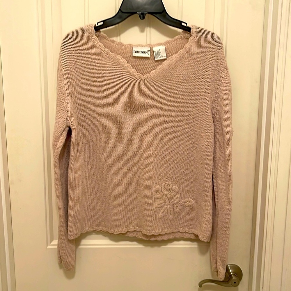 Fashion Bug Long Sleeve Ramie/Wool blend‎ sweater Women's Sz S Tan embroidery